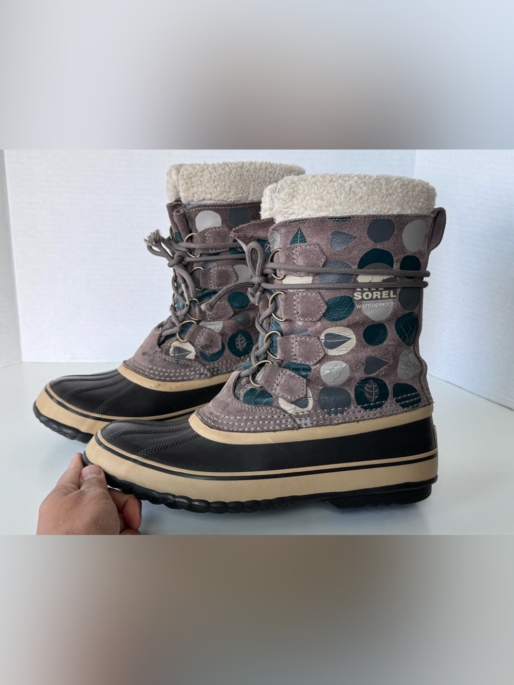 SOREL Graphic Brown Green Waterproof Rubber Winter Boot Polka Dot Women’s Size 9